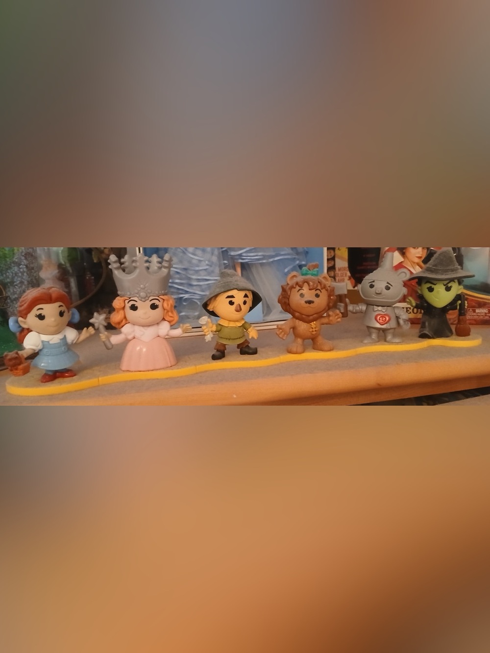 Wizard of Oz Mini Figure Set – Colorful Character Play Pack